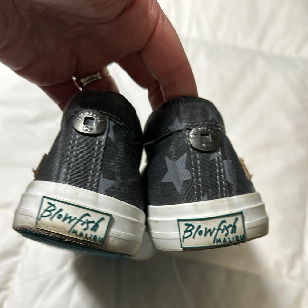 Blowfish Gray Star Pattern Women's Sneakers - Picture 3 of 5